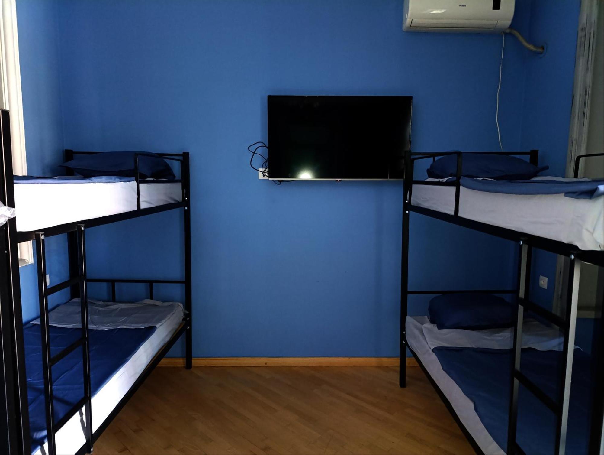 J Square Hostel Tbilisi Luaran gambar