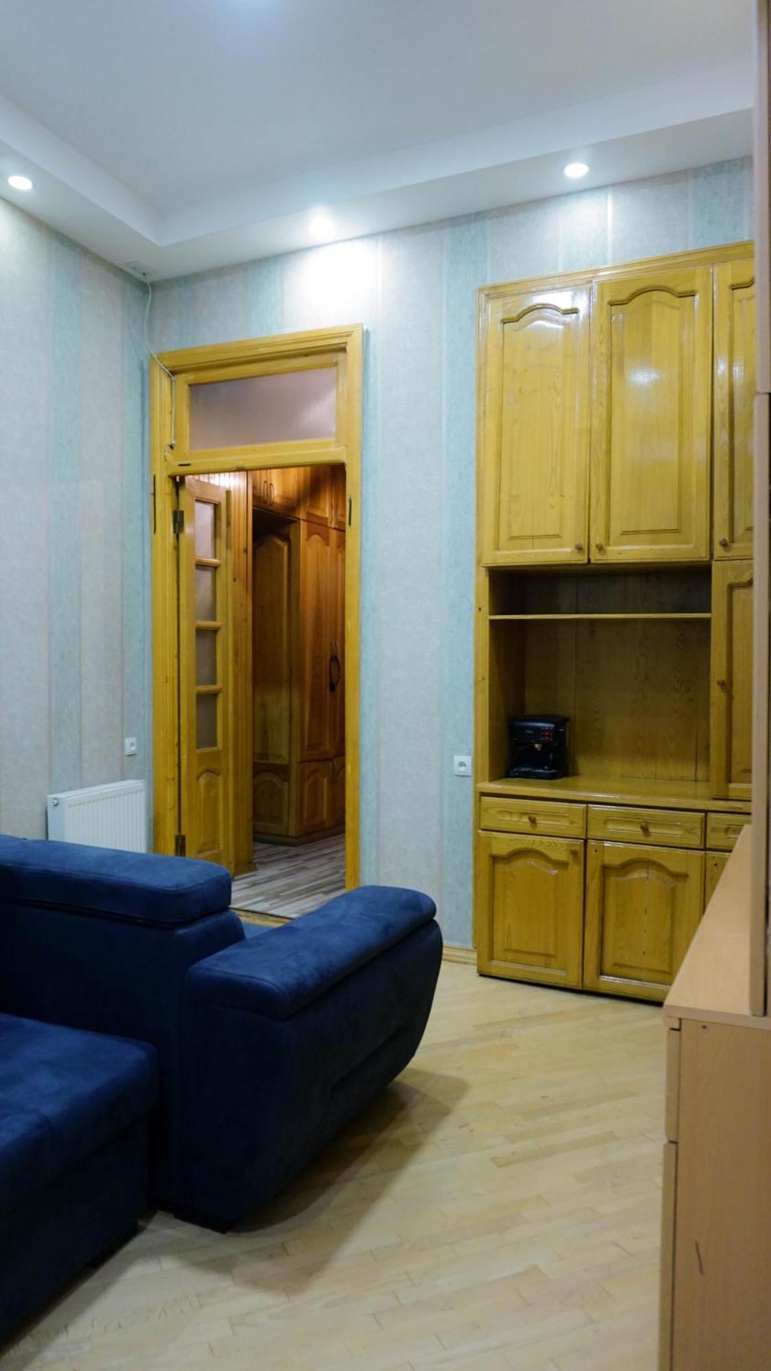 J Square Hostel Tbilisi Luaran gambar